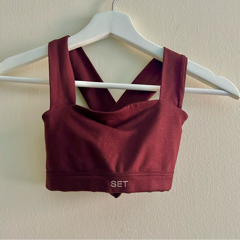 Set Active Sport Bra Sportbody Box Cut Extra Small Square Neck Red Maroon Cross